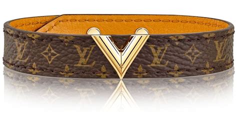 louis vuitton leather bracelet review|louis vuitton bracelet size chart.